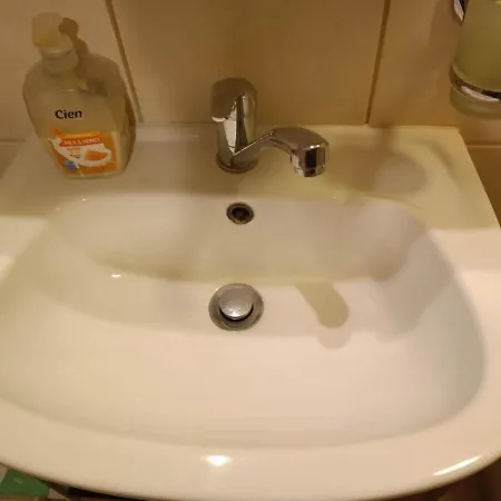 Apartamento Ba Centrical Appartement, No Free Parking, Read The Rules First, Please Bratislava